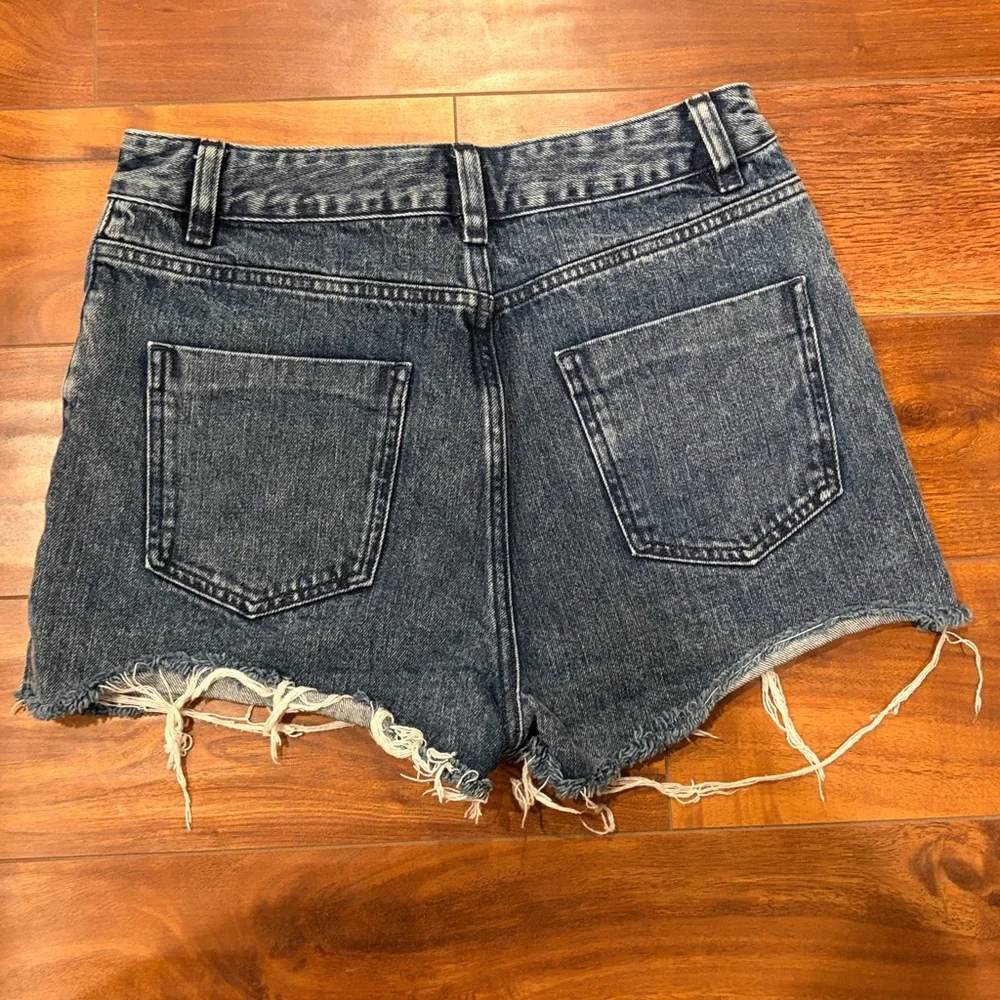 Asos Denim Frayed Hem Dark Denim Cutoff Shorts Size 8 - Picture 9 of 9